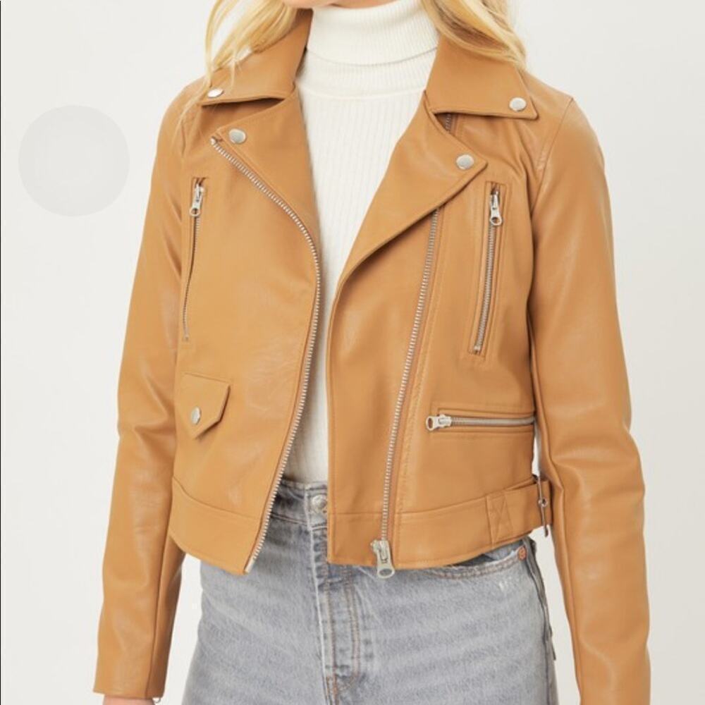 👉 Brand New Women’s Leather Moto Jacket (Sizes S–XL)